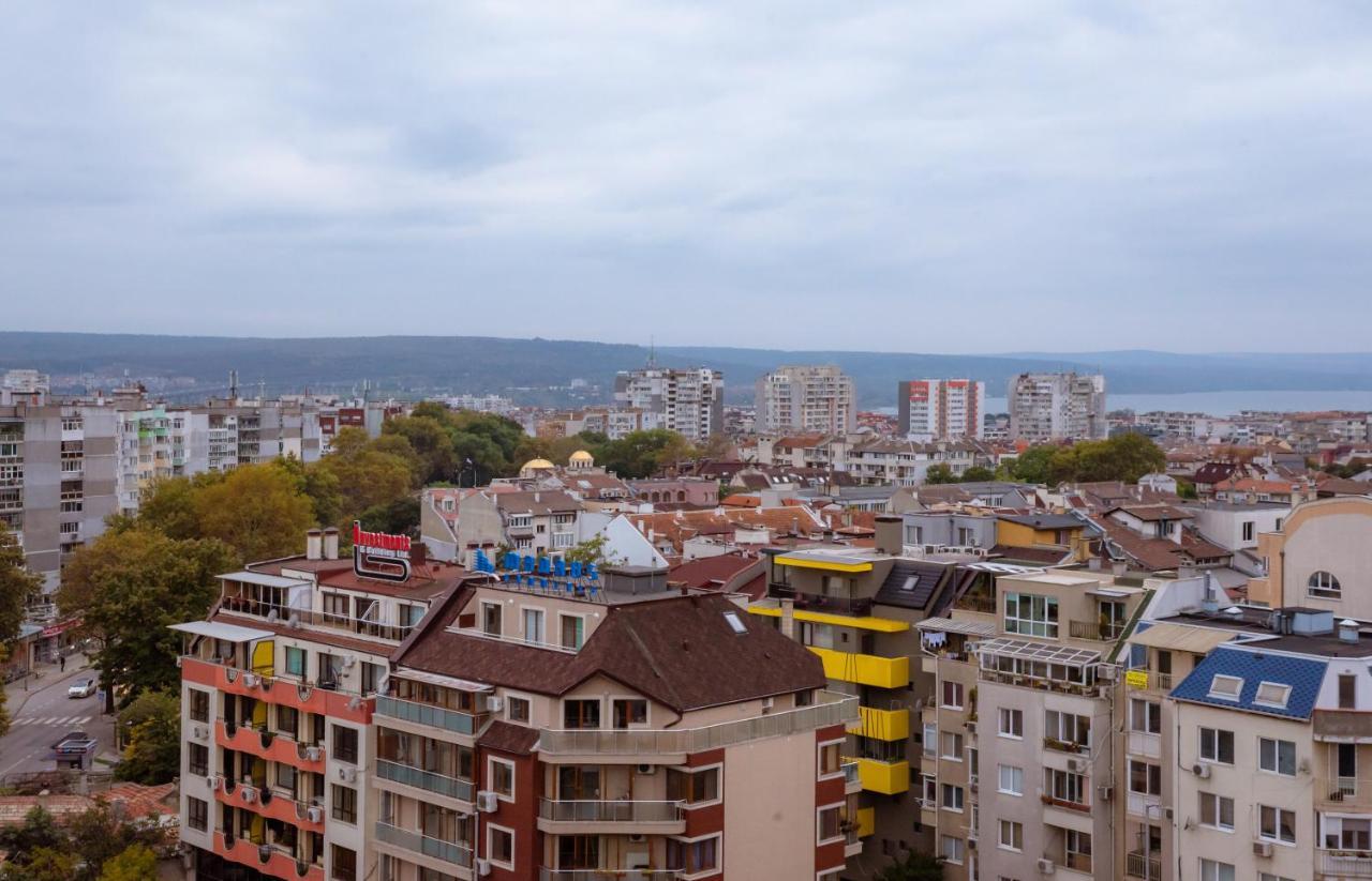 Синьо Лято Varna Buitenkant foto